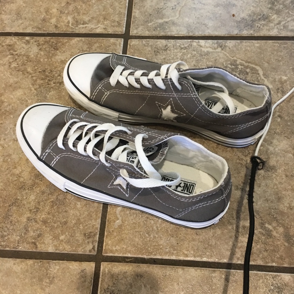 Converse shoes gray